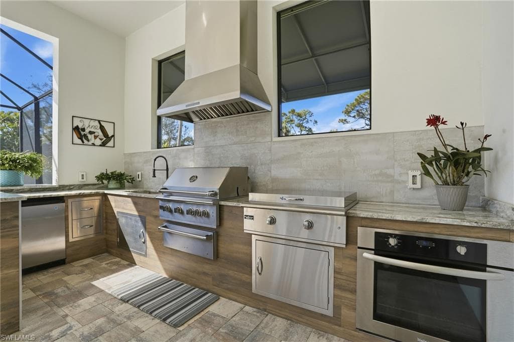 5600 Briarcliff RD, FORT MYERS FL 33912-35