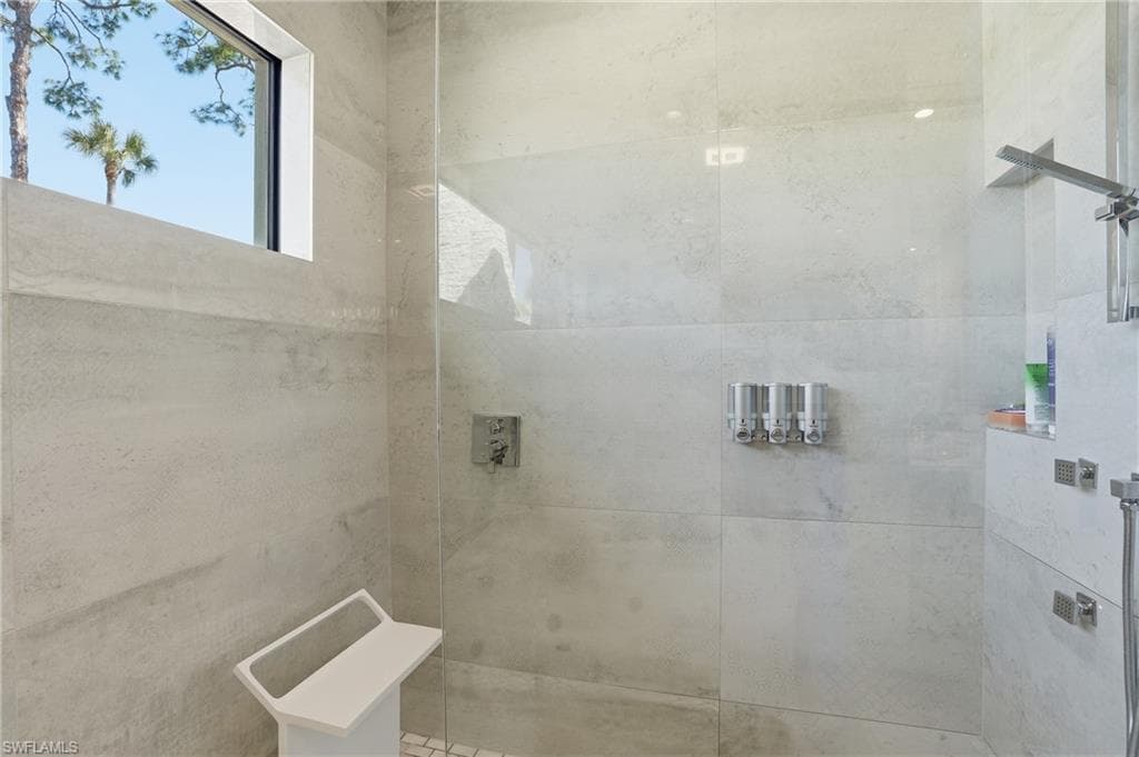 5600 Briarcliff RD, FORT MYERS FL 33912-20