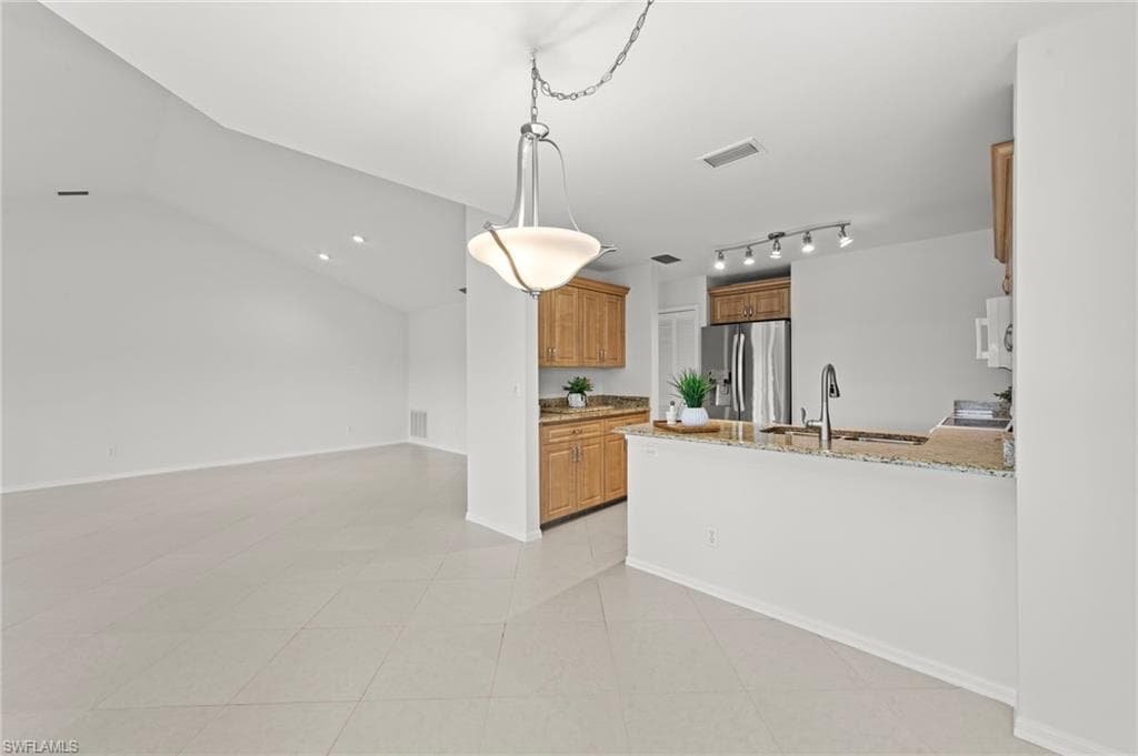 8291 Grand Palm DR 2-16