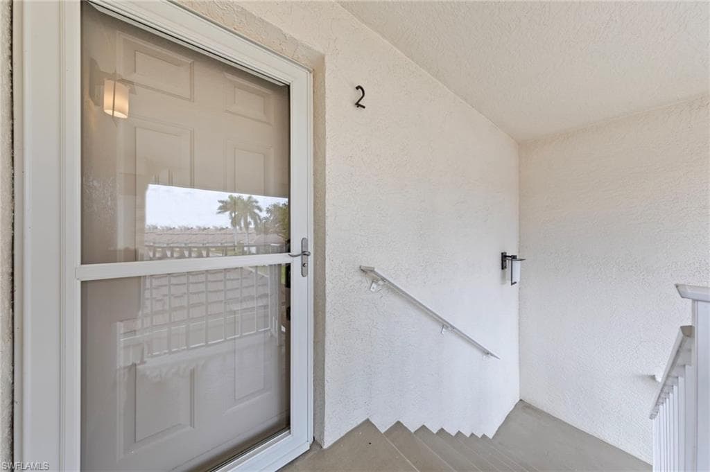 8291 Grand Palm DR 2-9