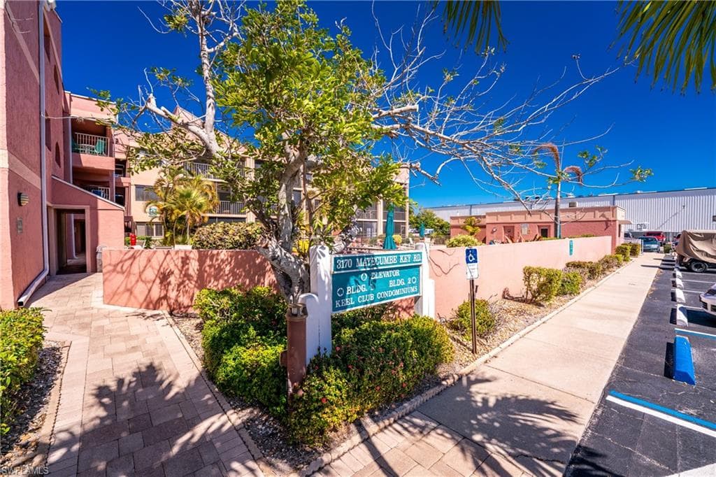 3160 Matecumbe Key RD # 214, PUNTA GORDA FL 33955-26