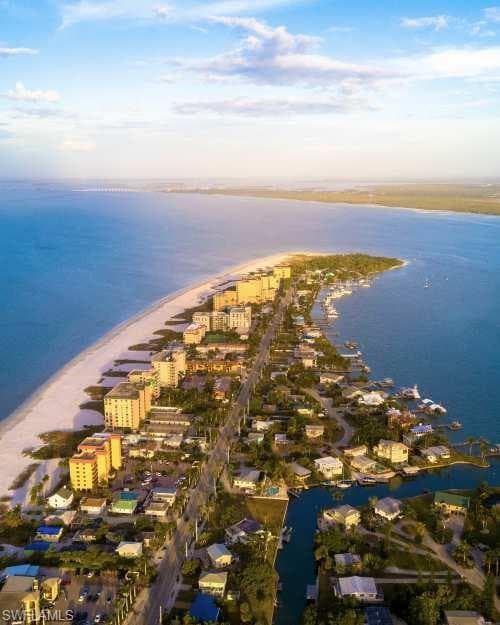 8860 Banyan Cove CIR, FORT MYERS FL 33919-25