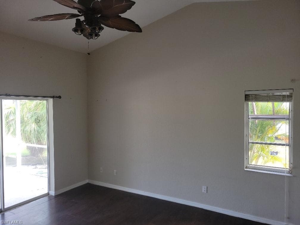 11802 Royal Tee CT-10