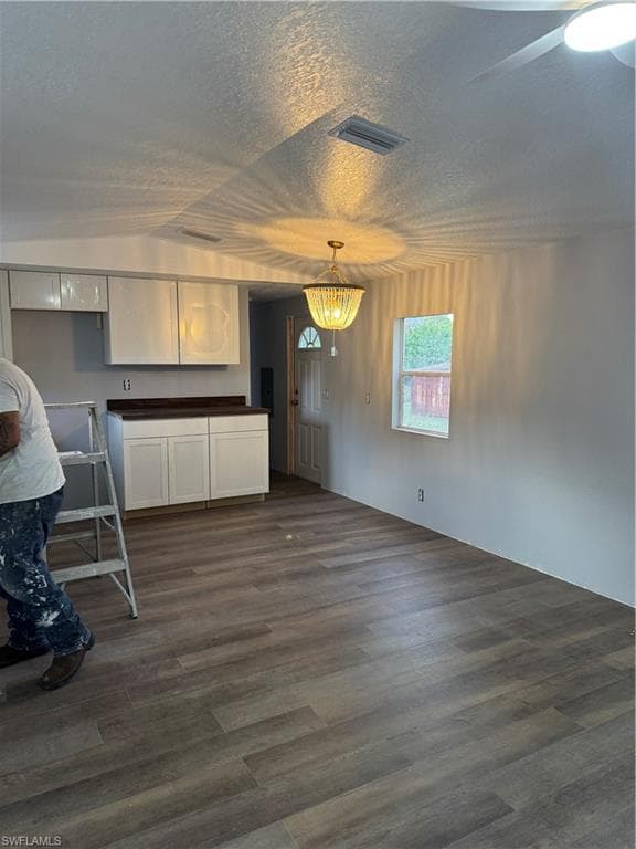 26677 Stardust DR, BONITA SPRINGS FL 34135-9