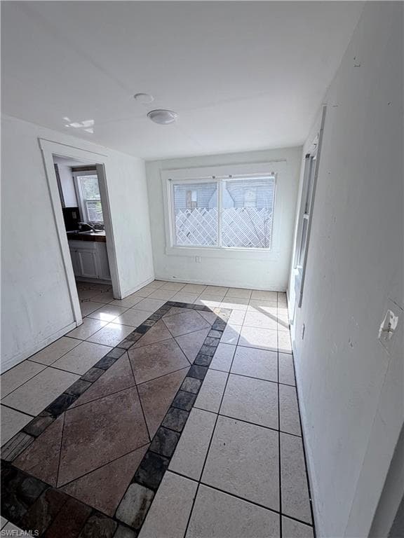 3768 Desoto AVE, FORT MYERS FL 33916-8