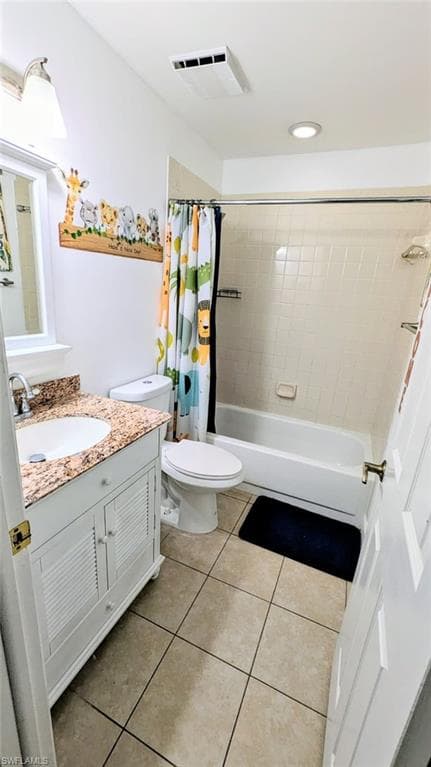1462 Churchill CIR T204-5