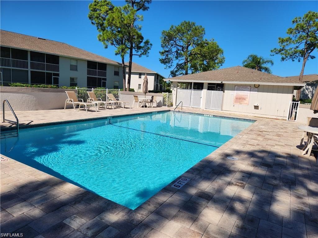1462 Churchill CIR T204-21