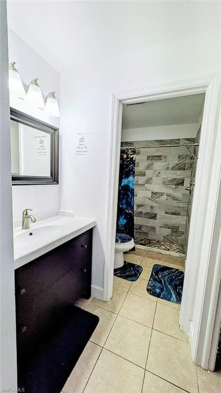 1462 Churchill CIR T204-18