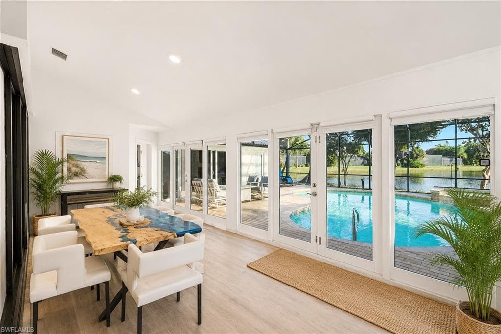 3653 Saybrook PL-25