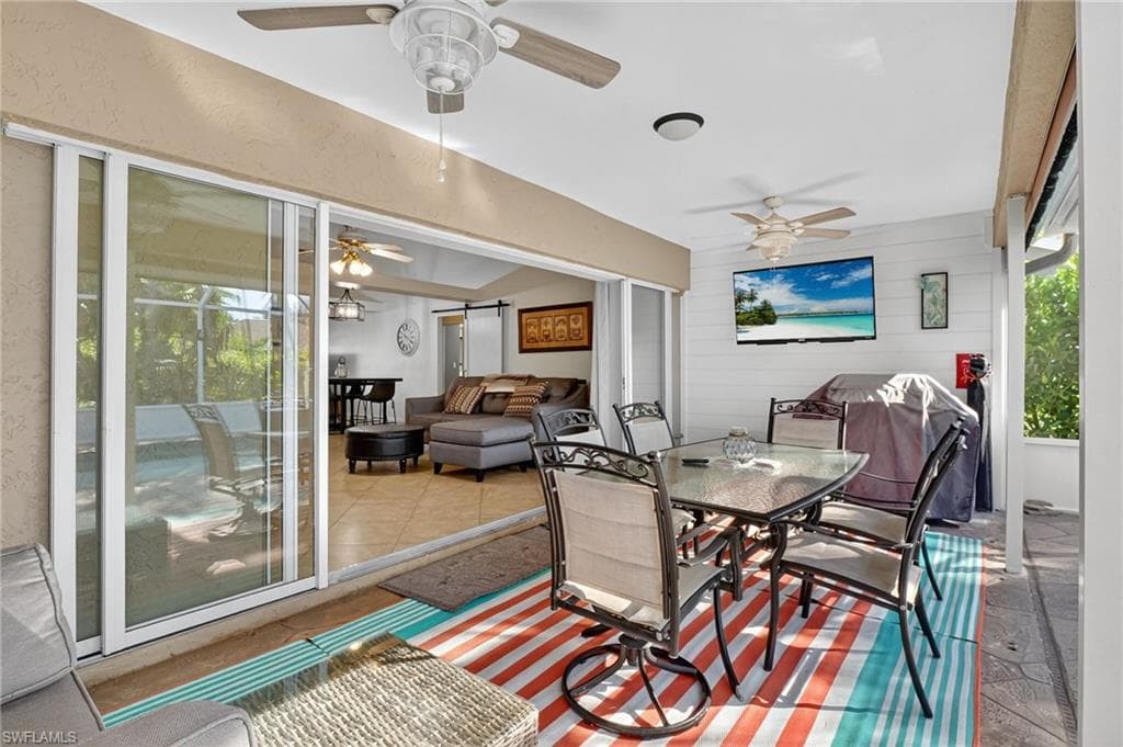 5060 Coldstream LN, NAPLES FL 34104-8