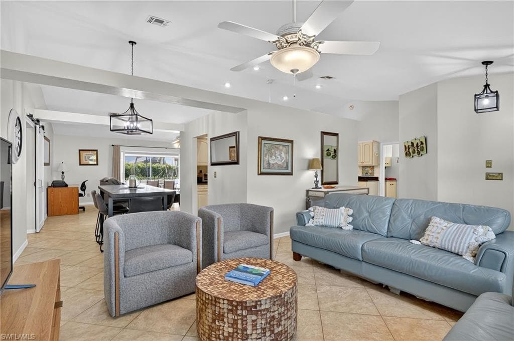 5060 Coldstream LN, NAPLES FL 34104-10