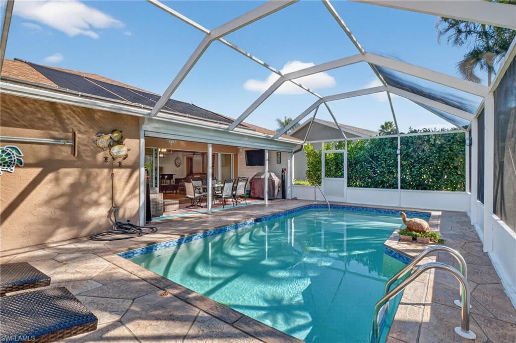 5060 Coldstream LN, NAPLES FL 34104-3