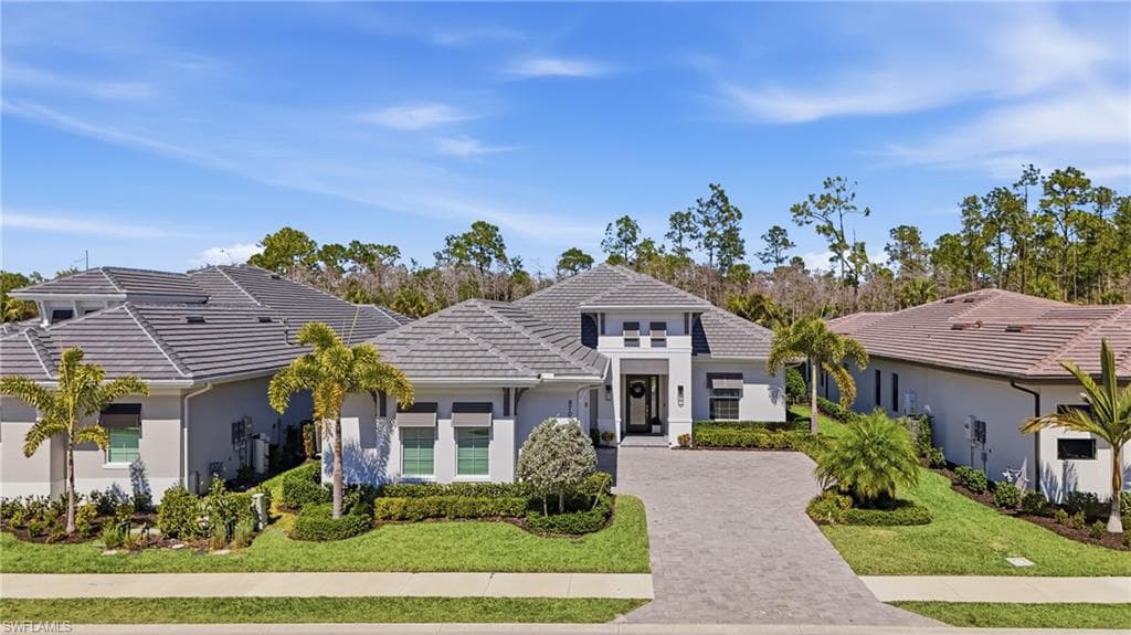 9700 Moonflower LN-37