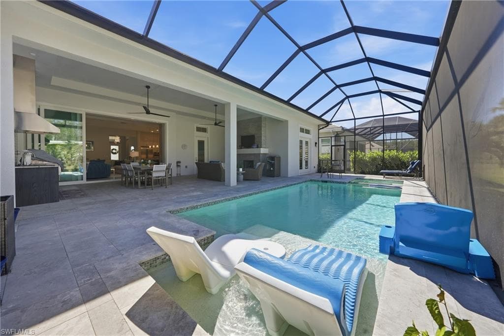 9700 Moonflower LN-32