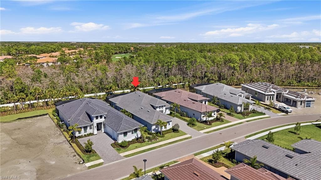 9700 Moonflower LN-43