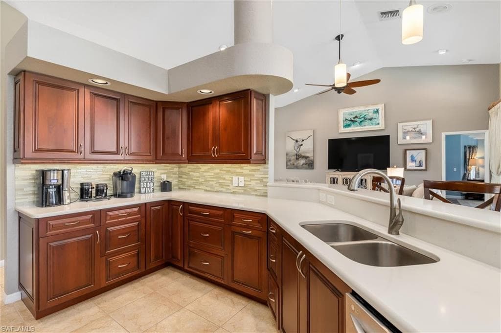 1131 Via Tripoli, PUNTA GORDA FL 33950-14