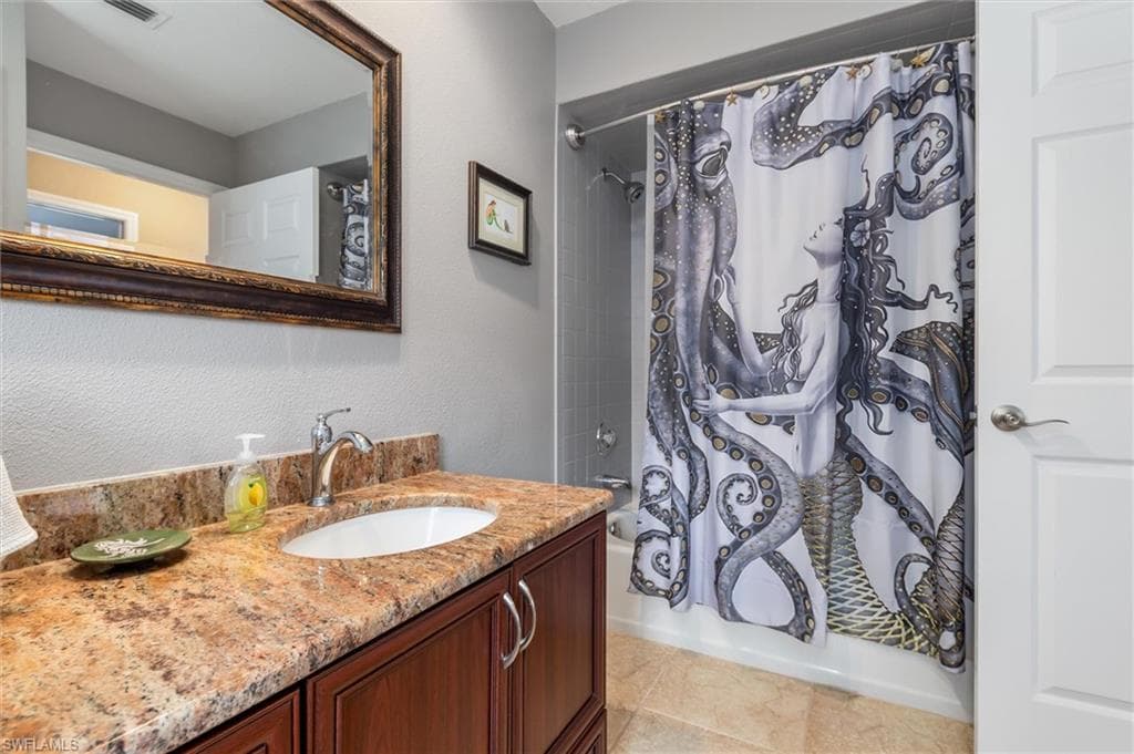 1131 Via Tripoli, PUNTA GORDA FL 33950-28