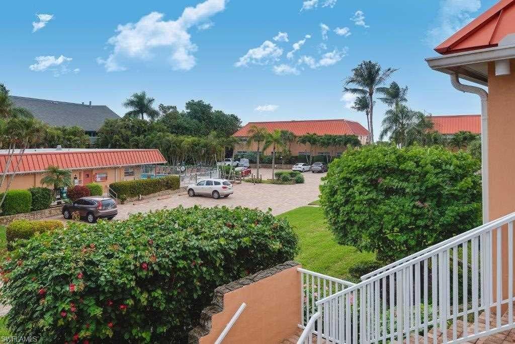 805 E Gulf DR # D, SANIBEL FL 33957-13