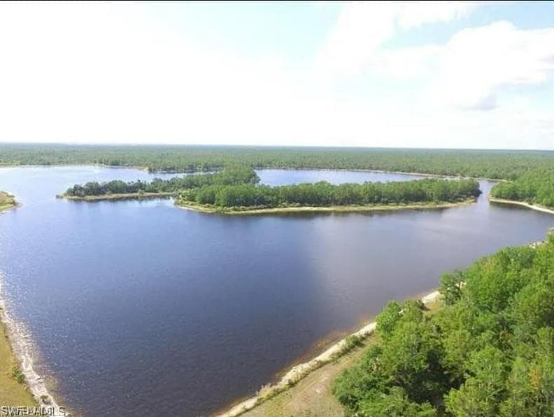 455 Shady Hollow BLVD W, NAPLES FL 34120-2