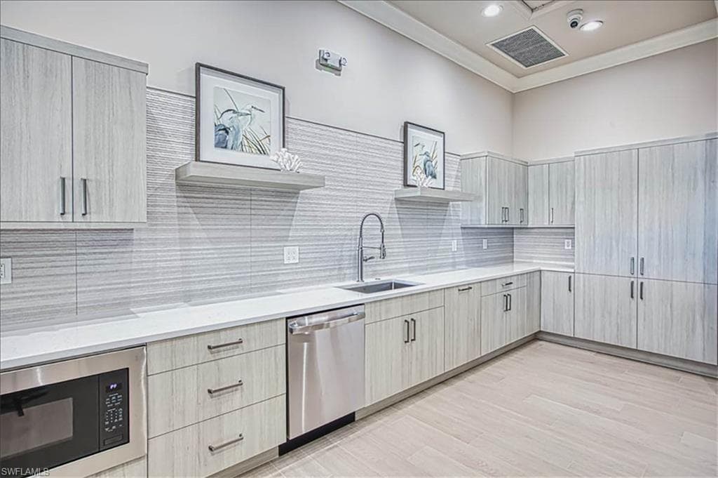 12601 Mastique Beach BLVD 1802-40