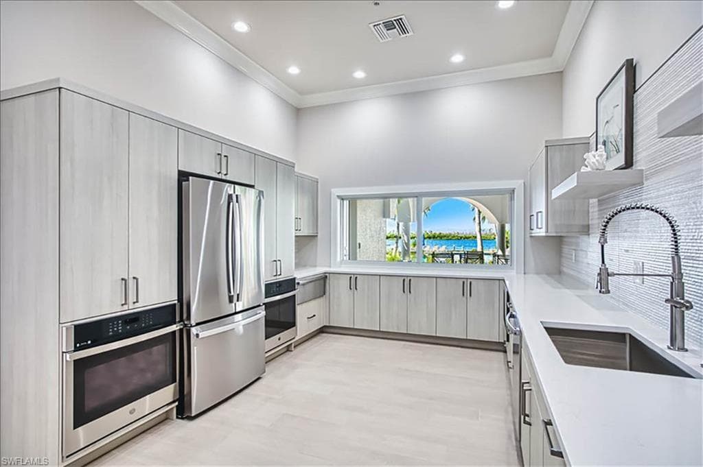 12601 Mastique Beach BLVD 1802-39