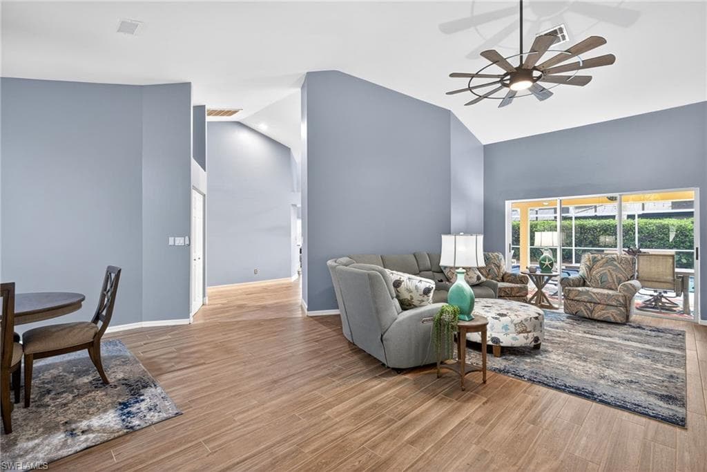 390 Saint Andrews BLVD-4