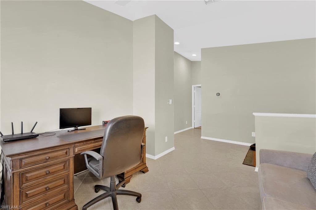 14080 Eagle Ridge Lakes DR # 201, FORT MYERS FL 33912-26