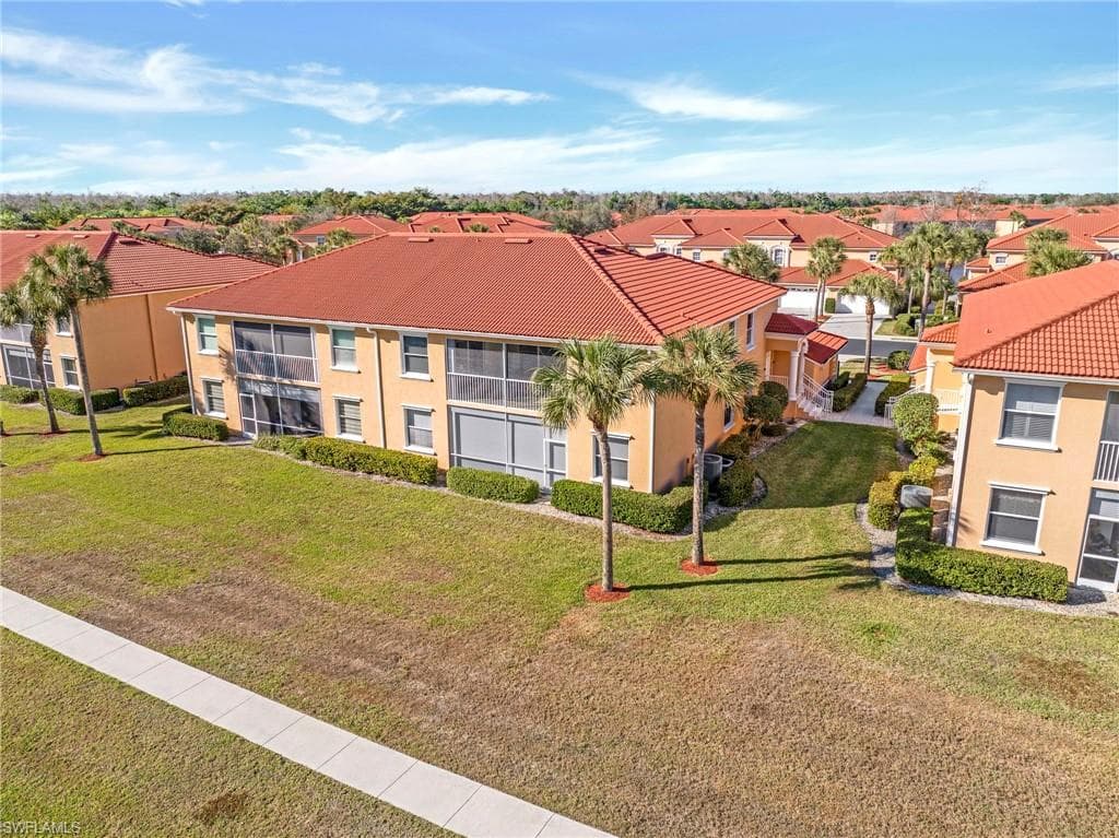 14080 Eagle Ridge Lakes DR # 201, FORT MYERS FL 33912-35