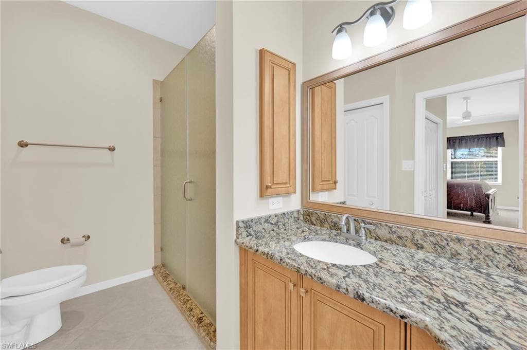 14080 Eagle Ridge Lakes DR # 201, FORT MYERS FL 33912-19