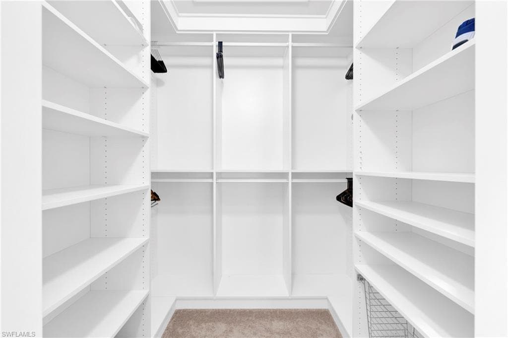 14080 Eagle Ridge Lakes DR # 201, FORT MYERS FL 33912-17