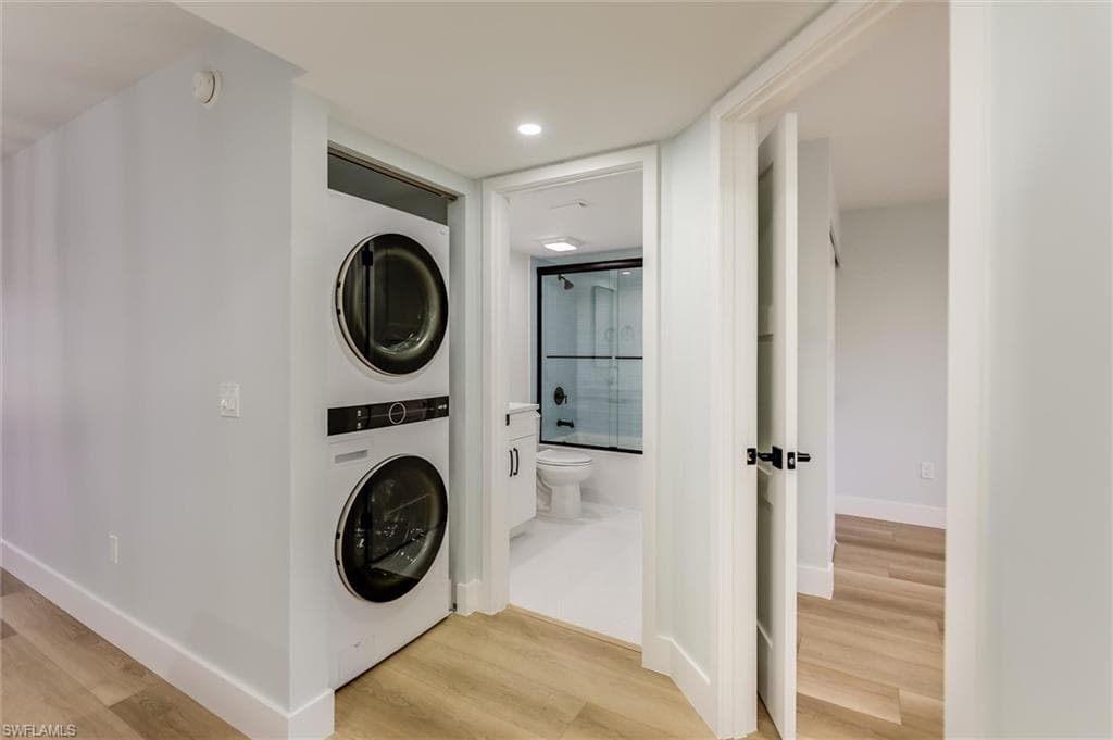 2445 W Gulf DR 6D-3