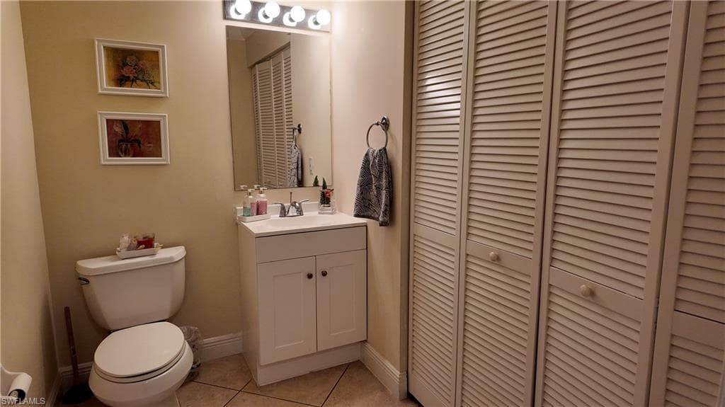 3829 Schoolhouse RD E # 3, FORT MYERS FL 33916-15