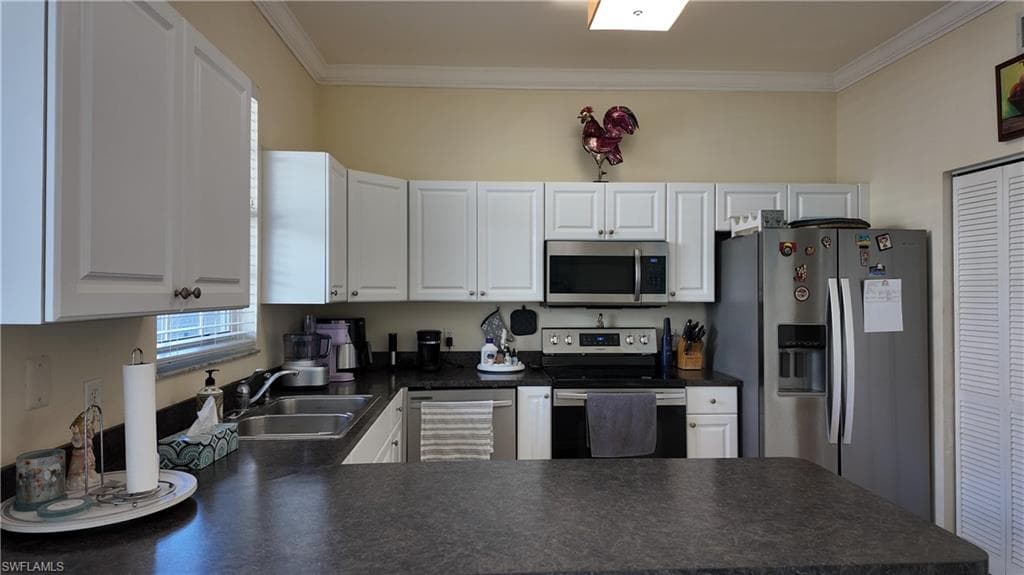 3829 Schoolhouse RD E # 3, FORT MYERS FL 33916-6