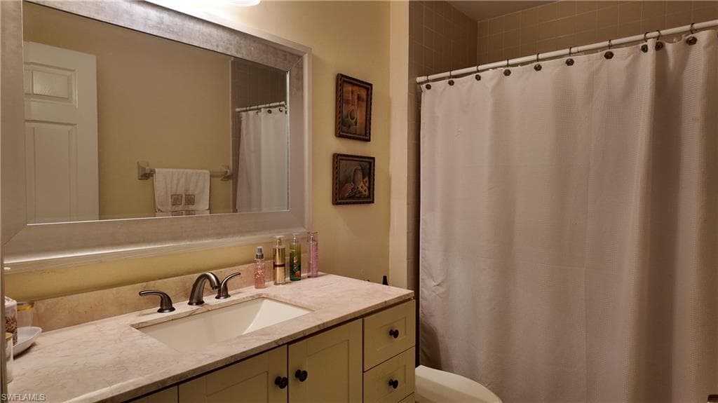 3829 Schoolhouse RD E # 3, FORT MYERS FL 33916-18