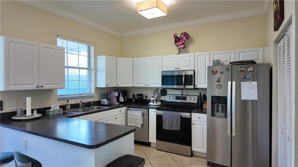 3829 Schoolhouse RD E # 3, FORT MYERS FL 33916-7