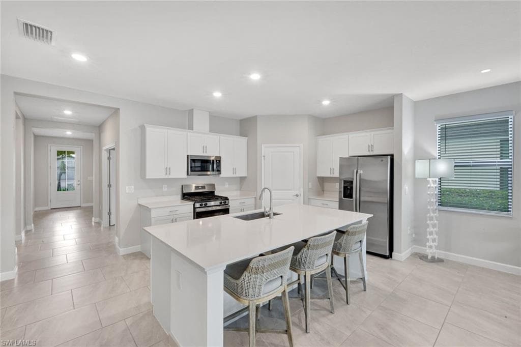 18298 Ridgeline DR-15