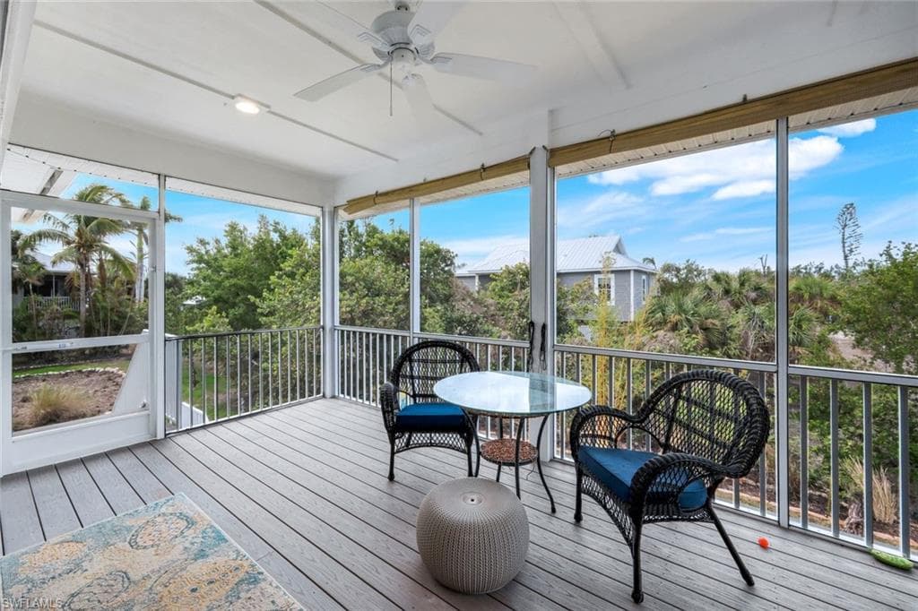 555 Piedmont RD, SANIBEL FL 33957-22