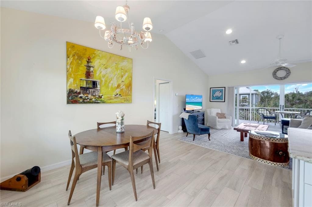 555 Piedmont RD, SANIBEL FL 33957-11