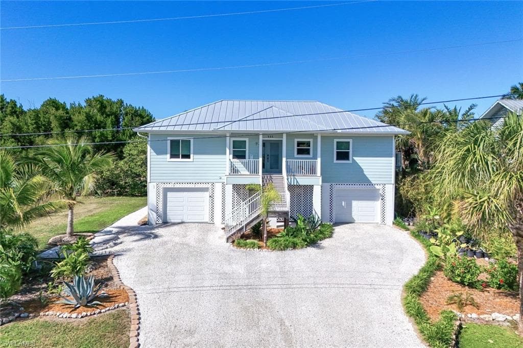 555 Piedmont RD, SANIBEL FL 33957-29