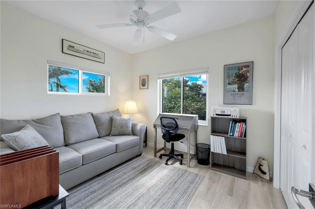 555 Piedmont RD, SANIBEL FL 33957-18