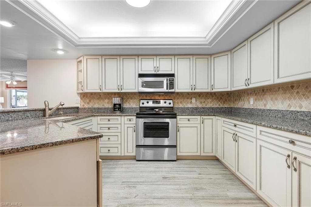4206 SE 20th PL 101-4