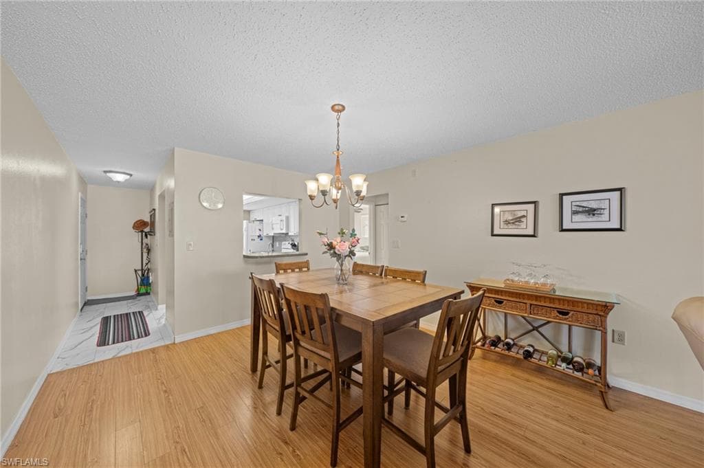 7068 Nantucket CIR 7-5