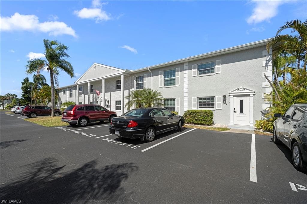 7068 Nantucket CIR 7-16