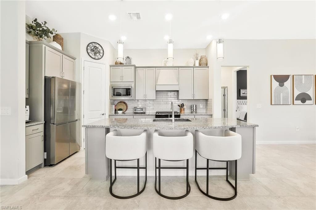 9772 Willet CT, NAPLES FL 34120-12