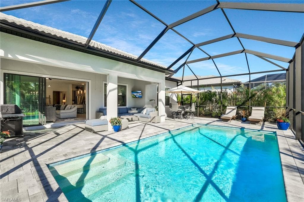 9772 Willet CT, NAPLES FL 34120-32