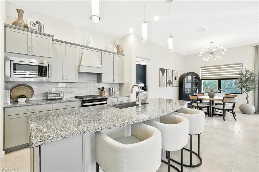 9772 Willet CT, NAPLES FL 34120-13