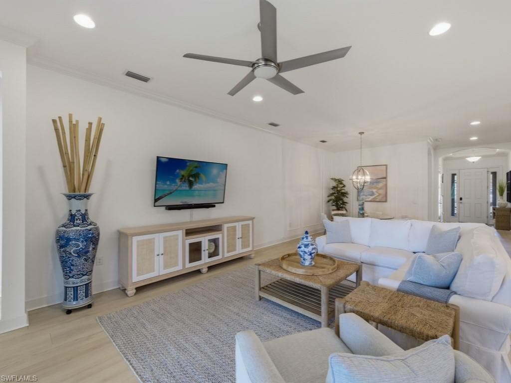 19735 Estero Pointe LN, FORT MYERS FL 33908-7