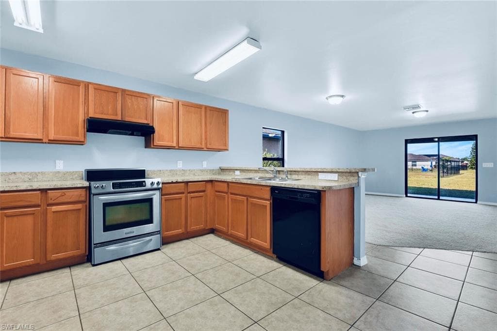 278 Shadow Lakes DR-8