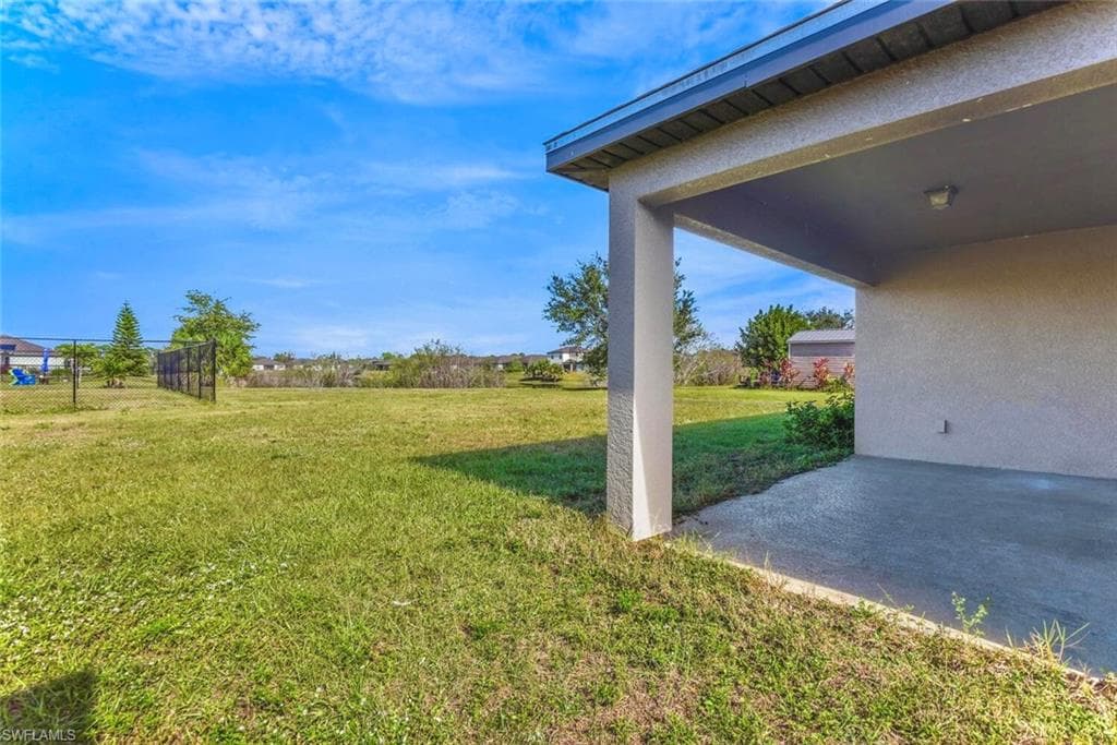 278 Shadow Lakes DR-24