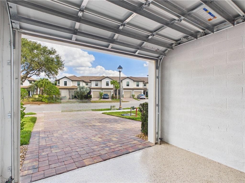 5683 Mayflower WAY 908-34